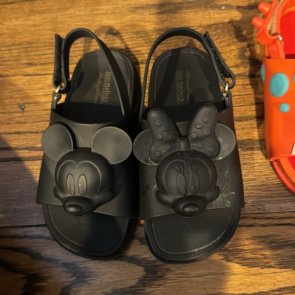Mini Melissa - Picture 2 of 4